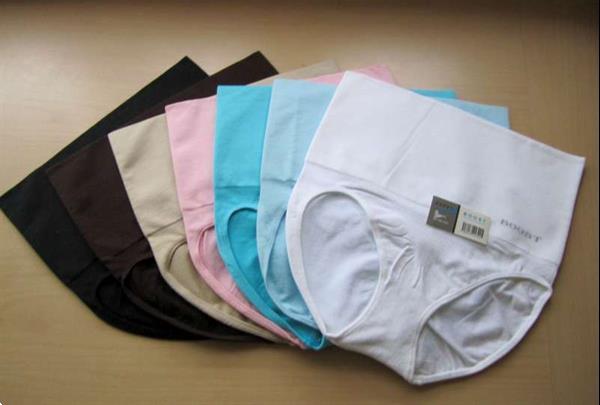 Grote foto elegante correctieslips in diverse kleurtjes kleding dames ondergoed
