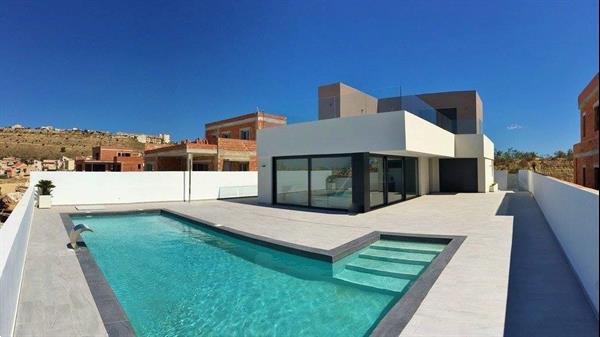 Grote foto moderne luxe vrijstaande villa s alicante huizen en kamers nieuw europa