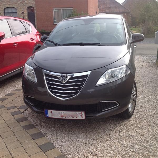 Grote foto lancia ypsilon cng gold auto lancia