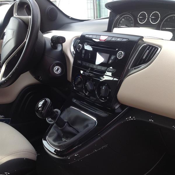 Grote foto lancia ypsilon cng gold auto lancia