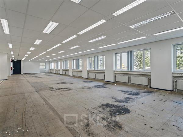 Grote foto kantoorruimte huren aan waalhaven zuidzijde 2 in rotterdam huizen en kamers bedrijfspanden