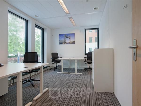 Grote foto kantoorruimte huren aan lichtenauerlaan 102 in rotterdam huizen en kamers bedrijfspanden