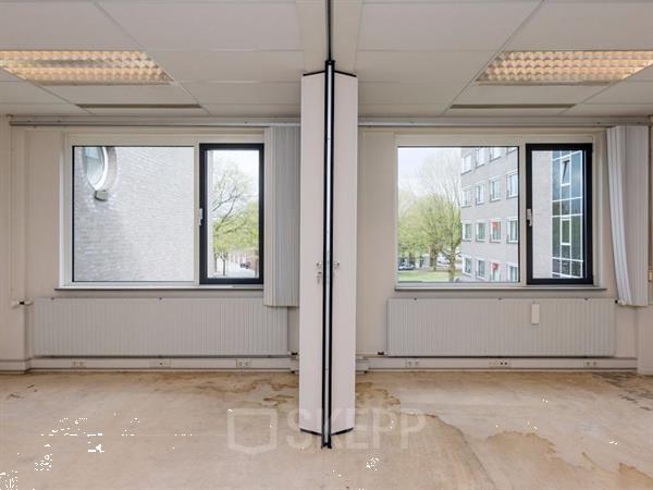 Grote foto kantoorruimte huren aan van limburg stirumlaan 6 in tilburg huizen en kamers bedrijfspanden
