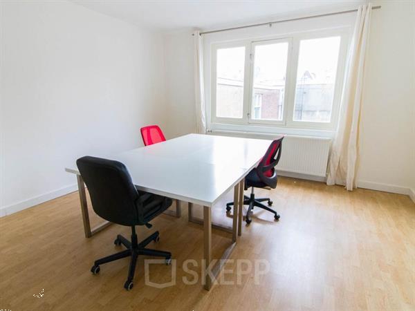 Grote foto kantoorruimte huren aan warmoesstraat 155 in amsterdam sk huizen en kamers bedrijfspanden