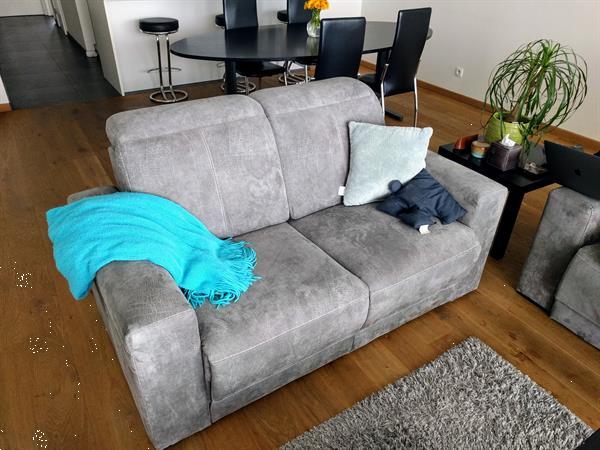 Grote foto grijze zetels met elektrische relaxen huis en inrichting complete zithoeken