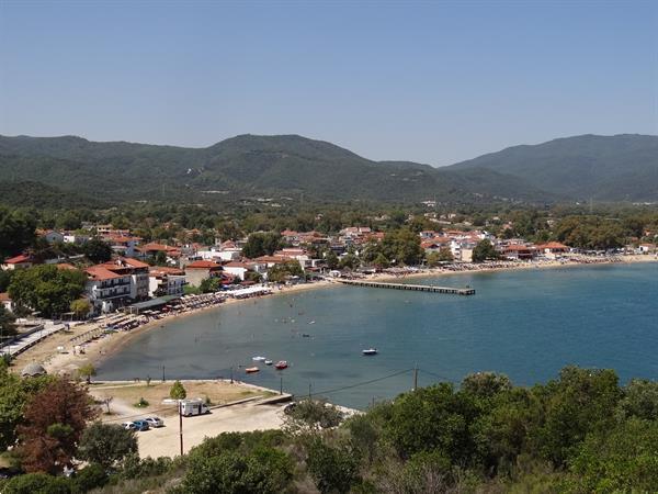 Grote foto appartement met zee en bergzicht 150m van strand vakantie griekenland