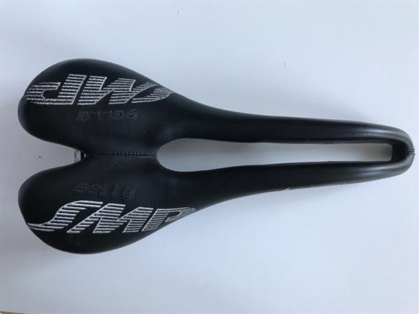 Grote foto fietszadel smp dynamic zwart fietsen en brommers onderdelen