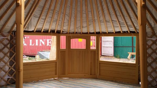Grote foto woonkwaliteit 5 muurs yurt ger met grote ramen caravans en kamperen bungalowtenten