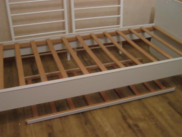 Grote foto babybed meegroeibed voor tiener kinderen en baby babywiegjes en ledikanten