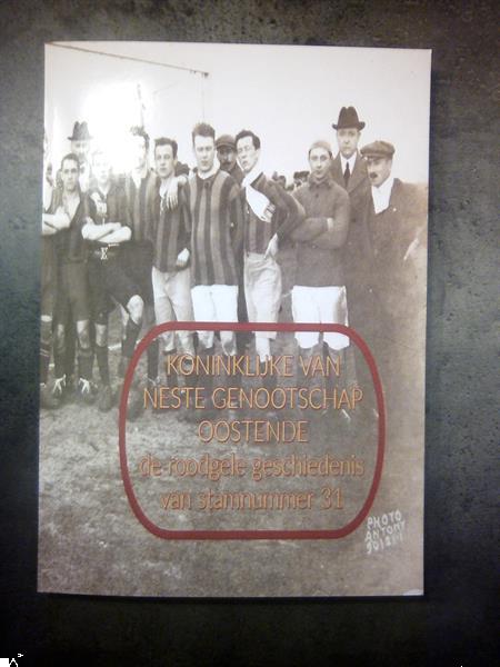 Grote foto voetbal kvgo roodgele geschiedenis van stamnr 31 boeken sport