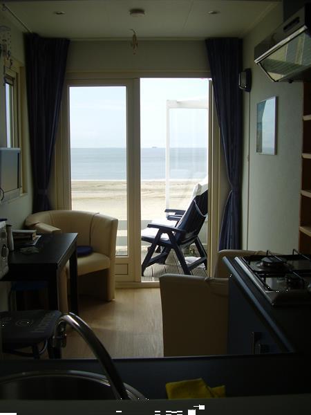 Grote foto slaapstrandhuisje strandhuisje slapen op strand vakantie nederland zuid