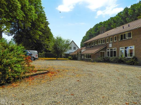 Grote foto sfeervolle 16 persoons groepsaccommodatie in aardenburg bij vakantie overige vakantiewoningen huren