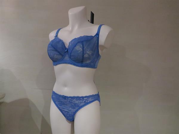 Grote foto actie lingerie kleding dames ondergoed