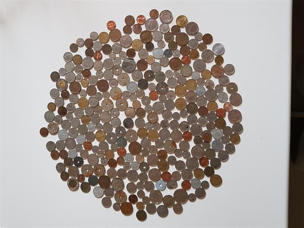 Grote foto munten postzegels en munten euromunten