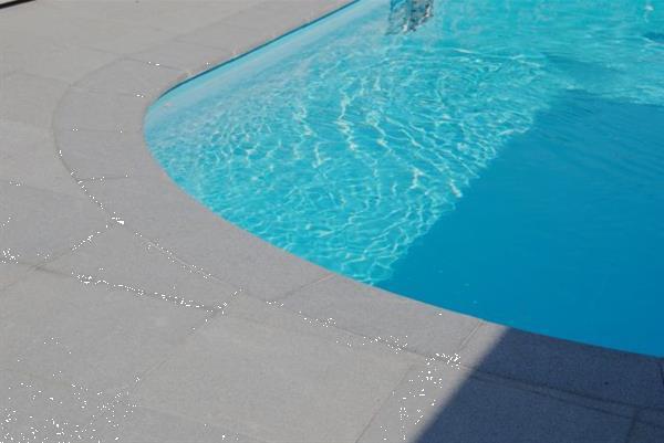 Grote foto mooie grijze graniet vr terras zwembad trappen doe het zelf en verbouw metselstenen