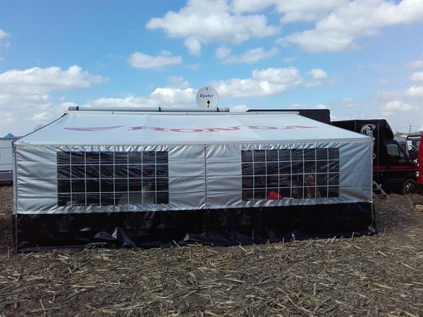 Grote foto mobilehome trailer caravans en kamperen camper