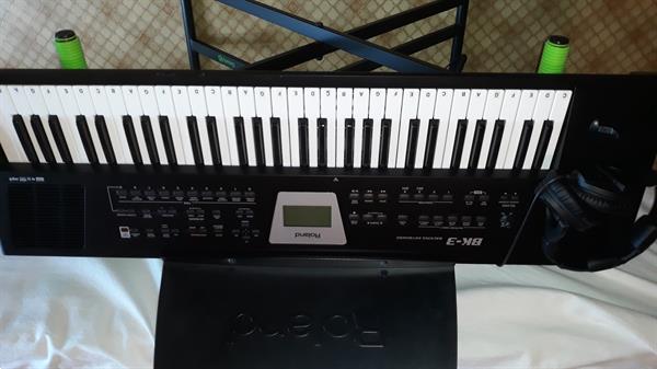 Grote foto roland bk3 bl arranger keyboard hoofdtel toebeho muziek en instrumenten keyboards