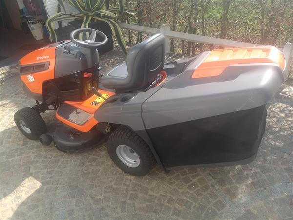 Grote foto zitmaaier husqvarna te koop tuin en terras zitmaaiers