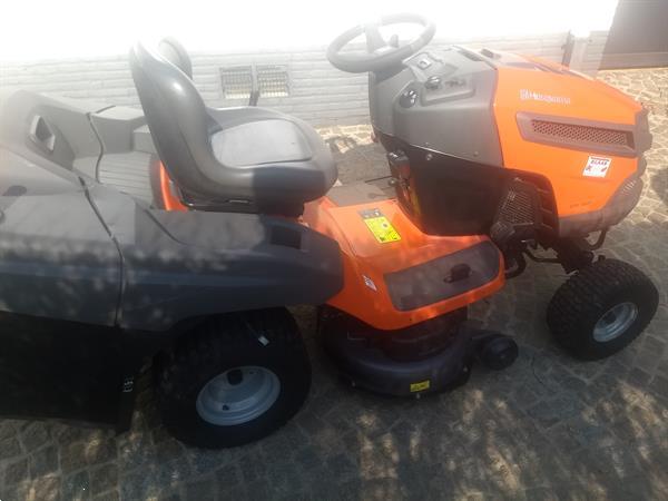 Grote foto zitmaaier husqvarna te koop tuin en terras zitmaaiers