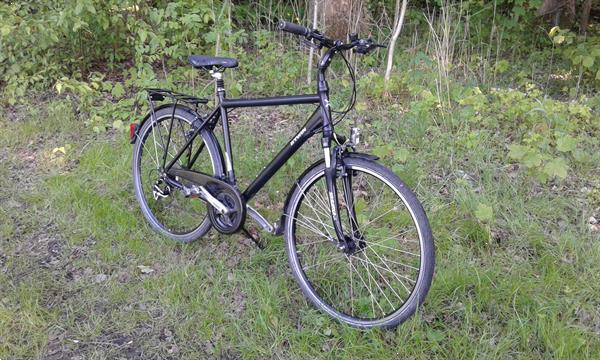 EUR 75: Stadsfiets DECATHLON 28 Inch Goede Staat Kopen | Herenfietsen