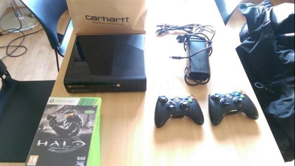 Grote foto xbox 360 met 8 games en 2 joystiks spelcomputers games xbox 360