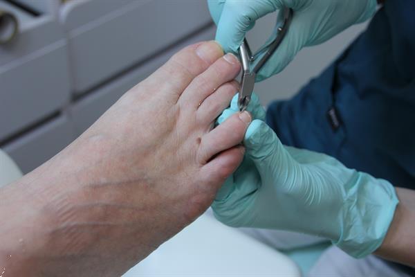 Grote foto gespecialiseerde voetverzorger pedicure deurne beauty en gezondheid hand en voetverzorging