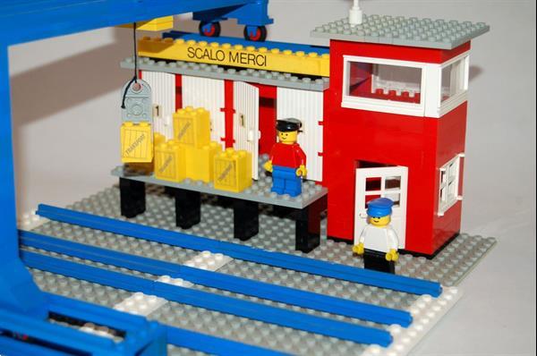 Grote foto lego treinen 4 5v goederenstation 165 kinderen en baby duplo en lego