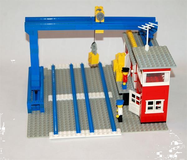 Grote foto lego treinen 4 5v goederenstation 165 kinderen en baby duplo en lego