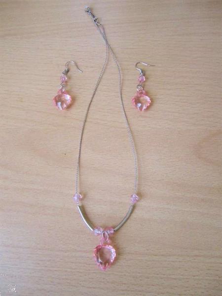 Grote foto oorbellen halsketting met gekarteld roze hartje sieraden tassen en uiterlijk juwelen voor haar