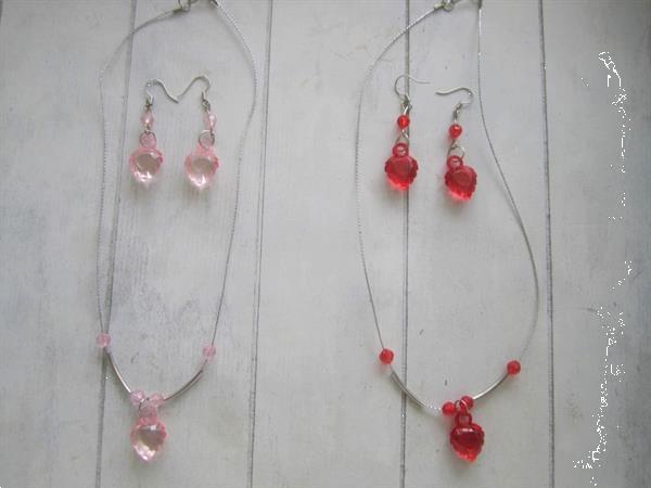 Grote foto oorbellen halsketting met gekarteld roze hartje sieraden tassen en uiterlijk juwelen voor haar