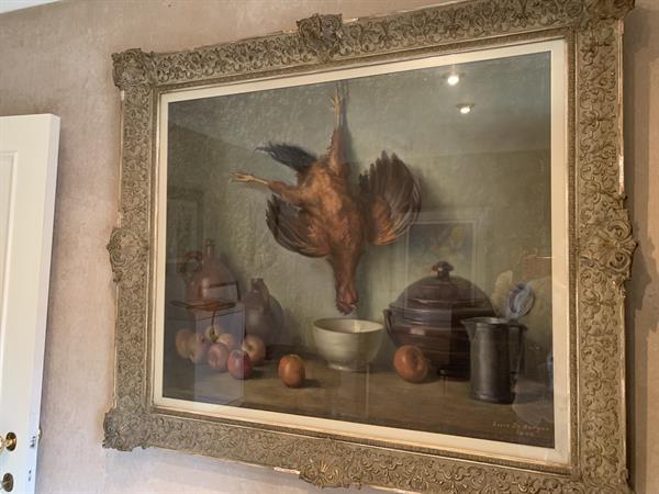 Grote foto verschillende schilderijen kaders genaamtekend antiek en kunst curiosa en brocante