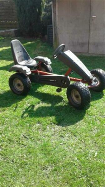 Grote foto gocart kinderen en baby skelters