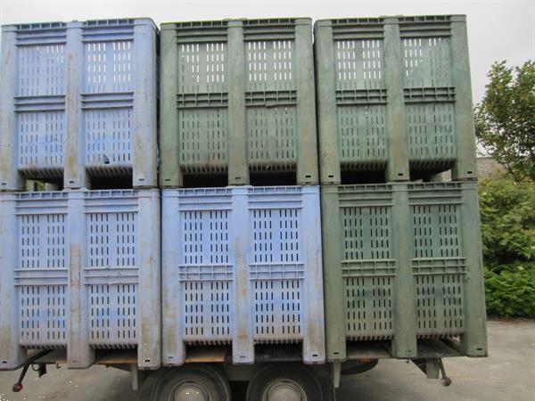 Grote foto bakken kisten kunststof pvc plastiek 600 l agrarisch kisten