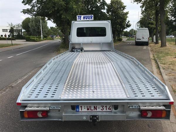 Grote foto takelwagen huren aan de beste prijs diensten en vakmensen automonteurs en garages