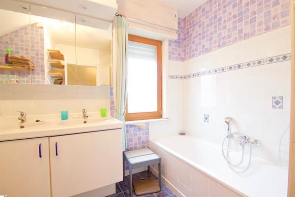 Grote foto te koop vendre marke half open bebouwing huizen en kamers vrijstaand