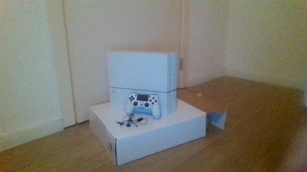 playstation 4 500mb