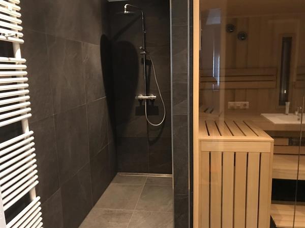 Grote foto buitensauna uit eigen werkplaats sport en fitness sauna