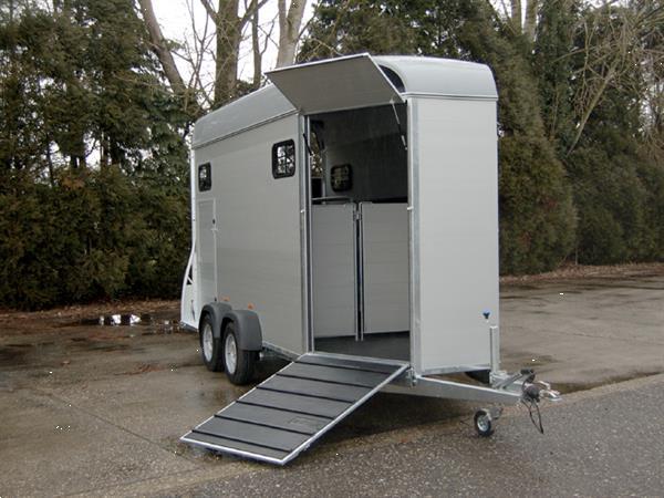 Grote foto siriuss90 reverse490 x 171 2500 kg paardentrailer dieren en toebehoren paarden accessoires