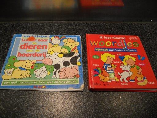 Grote foto 4 kinderboekjes boeken baby en peuters