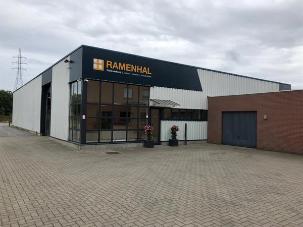 Grote foto ramen deuren schuiframen stockverkoop ramenhal doe het zelf en verbouw kozijnen en schuifpuien