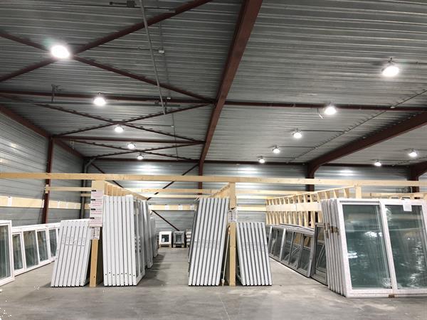 Grote foto pvc ramen wit 3000 stuks stockverkoop ramenhal doe het zelf en verbouw kozijnen en schuifpuien