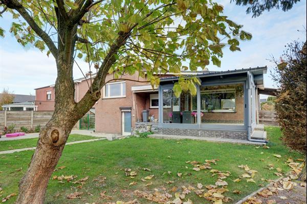 Grote foto woning in centrum retie belgi rustige omgeving huizen en kamers vrijstaand