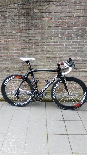 Grote foto pinarello fietsen en brommers sportfietsen