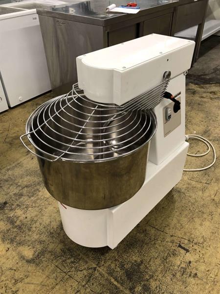 Grote foto spiraalkneder deegkneder deegmenger 40 liter 400v horeca diversen overige diversen