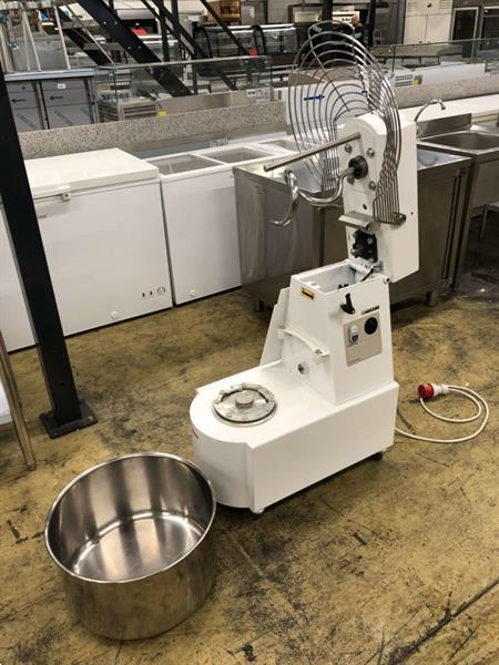 Grote foto spiraalkneder deegkneder deegmenger 40 liter 400v horeca diversen overige diversen