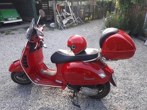 Grote foto vespa gts fietsen en brommers vespa