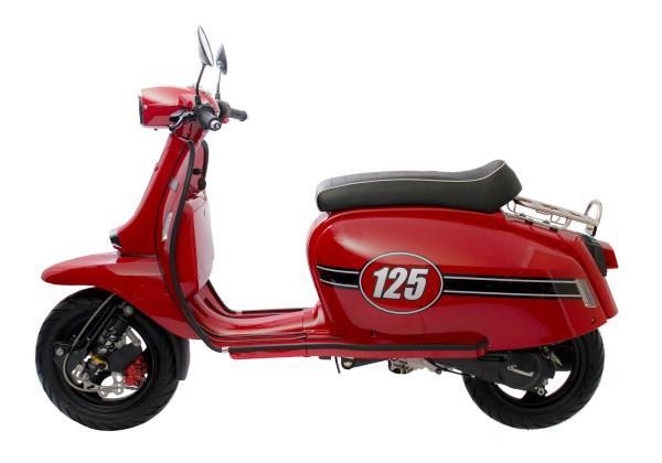 Grote foto scooter scomadi tt 125cc fietsen en brommers scooters