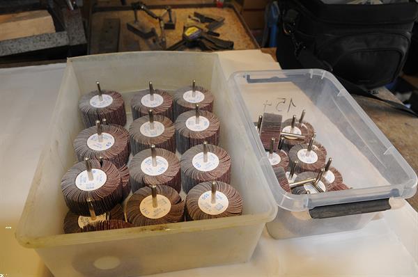 Grote foto pferd polijst en schuurmachine met flexibele arm doe het zelf en verbouw schuurmachines