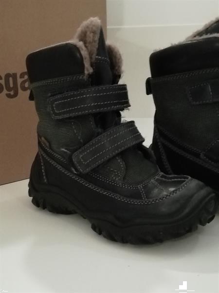 Grote foto winterbotjes met schaapwol maat 31 kinderen en baby schoentjes en sokjes