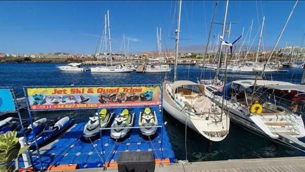 Grote foto jet ski business over te nemen te tenerife zakelijke goederen exploitaties en overnames